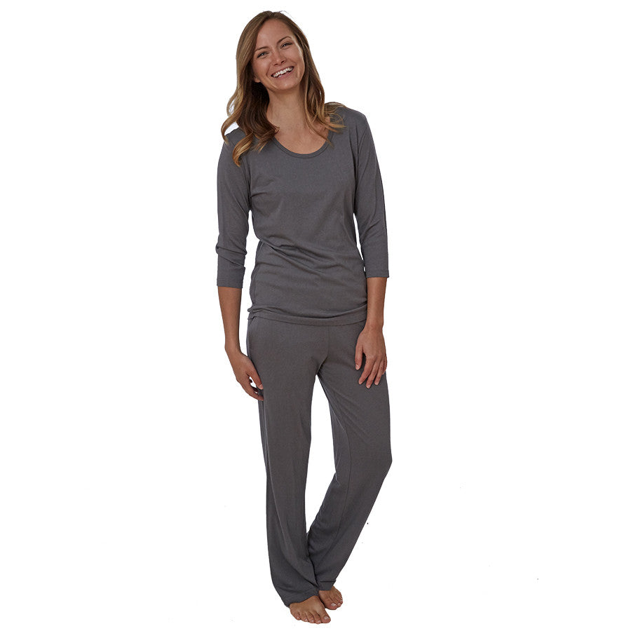 Women's 3/4 Sleeve Scoop Neck Top