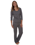 Women's 3/4 Sleeve Scoop Neck Top
