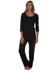 Women's 3/4 Sleeve Scoop Neck Top
