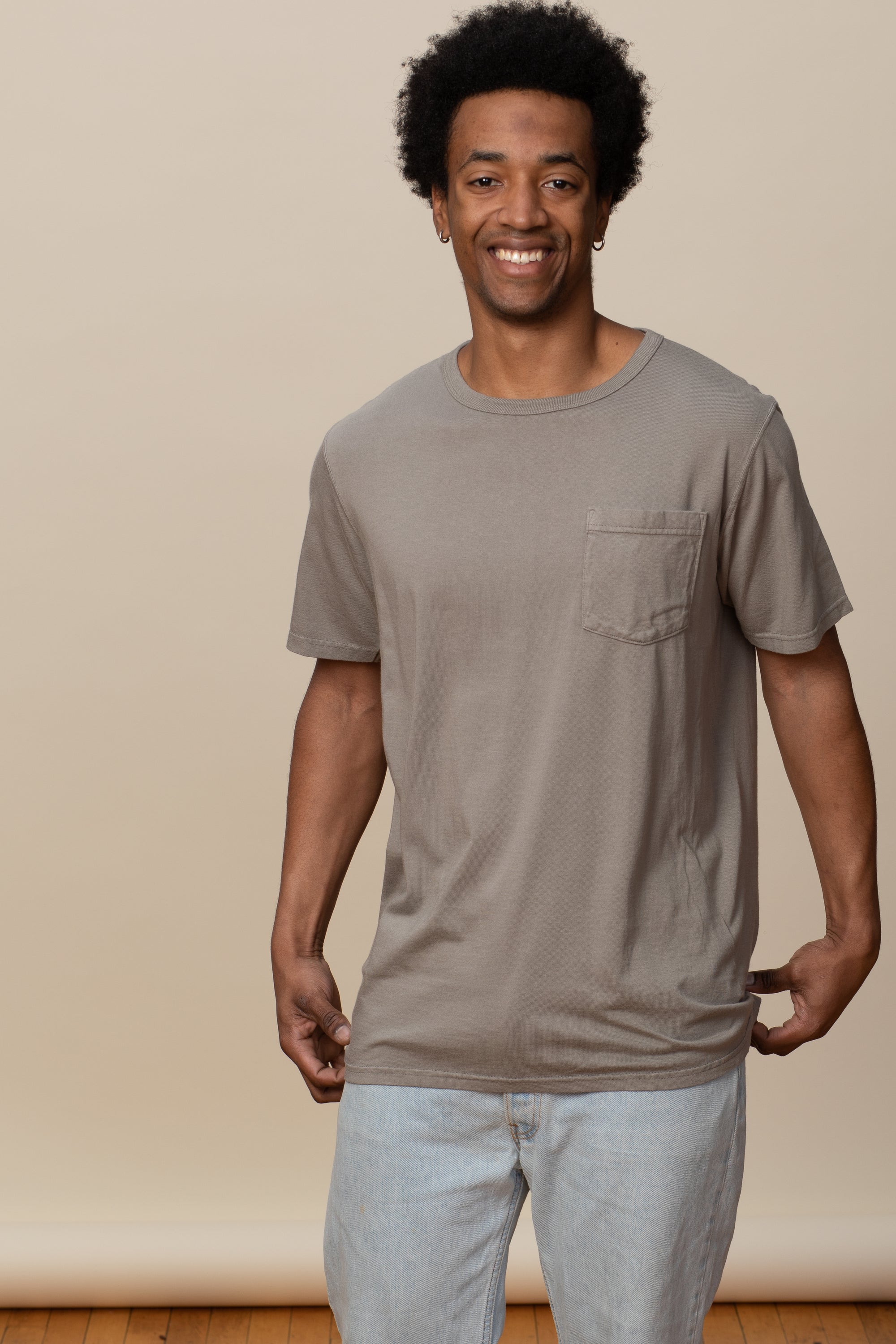 Adult Short Sleeve Crew Neck w/Pocket Viscose Hemp