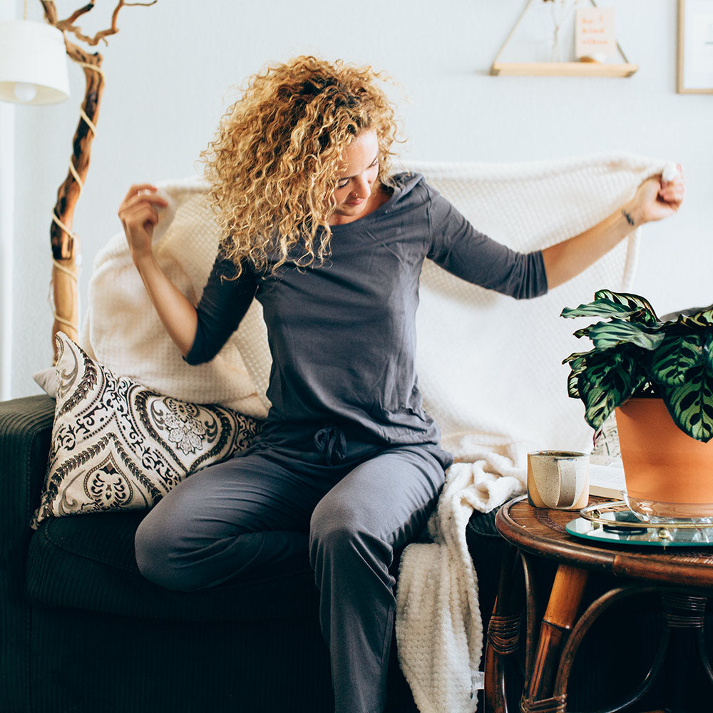 Women's 3/4 Sleeve Scoop Neck Top