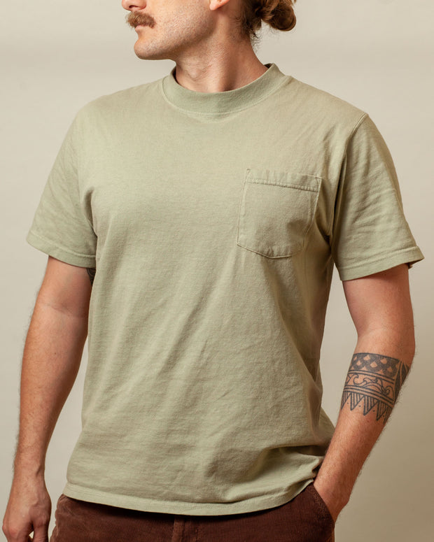 Adult Short Sleeve Crew Neck w/Pocket Classic Fit